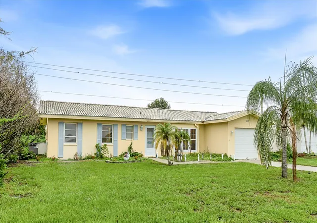 Photo 2 of Single family home for sale at 113 Annapolis Ln, Rotonda West, FL 33947 | MLS# A4702348 | Listing updated on 2026-09-03