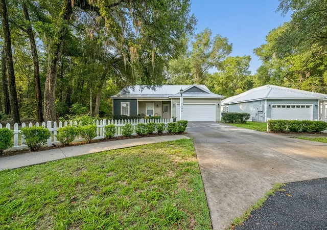 Photo 2 of Sale Pending at 7250 Cardinal Trl, Fanning Springs, FL 32693 | MLS# GC542559 | Listing updated on 2026-10-05