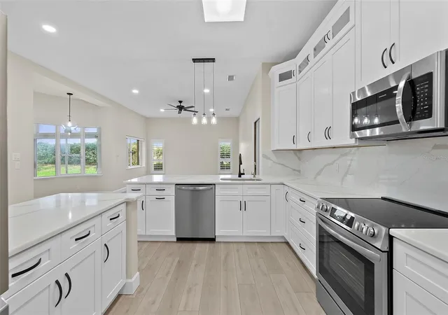 2nd image of 38 Kingsley Cir, Ormond Beach, FL 32174 | MLS# FC320529