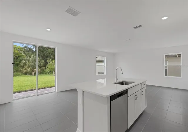 2nd image of 4328 Outhaul Run, Palmetto, FL 34221 | MLS# A4702355