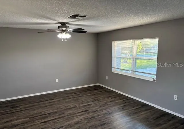 Photo 3 of Single family home for sale at 13233 Grand Ter Dr, Grand Island, FL 32735 | MLS# G5116191 | Listing updated on 2026-08-28