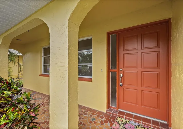 3rd image of 1547 Andover Dr, Dunedin, FL 34698 | MLS# TB8536853