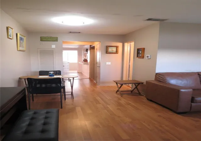Listing Photo 5 - Condo for sale in building located at 5815 18Th St N, ST PETERSBURG, FL 33714 - Unit #16