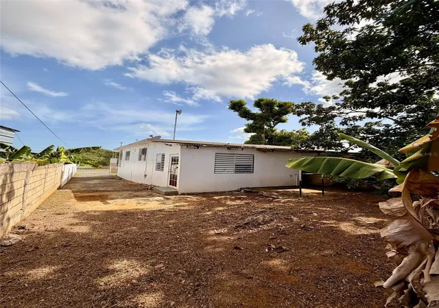 Photo 3 of Sale Pending at Calle Los Cedros Urb Brisas De Llanadas Calle Los Cedros #24, Barceloneta, PR 00617 | MLS# PR9123258 | Listing updated on 2026-09-30
