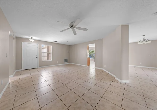 Photo 4 of Single family home for sale at 3313 Pekin St, Saint Cloud, FL 34772 | MLS# S5155231 | Listing updated on 2026-09-05