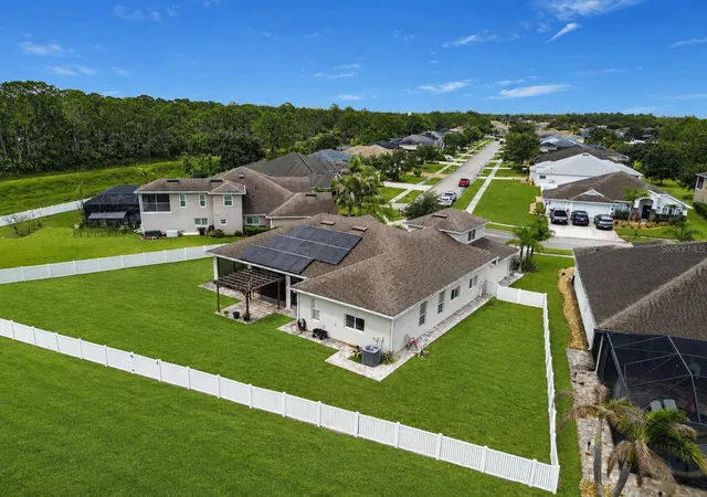 Photo 4 of Single family home for sale at 197 Brandy Creek Cir Se, Palm Bay, FL 32909 | MLS# S5155232 | Listing updated on 2026-10-20
