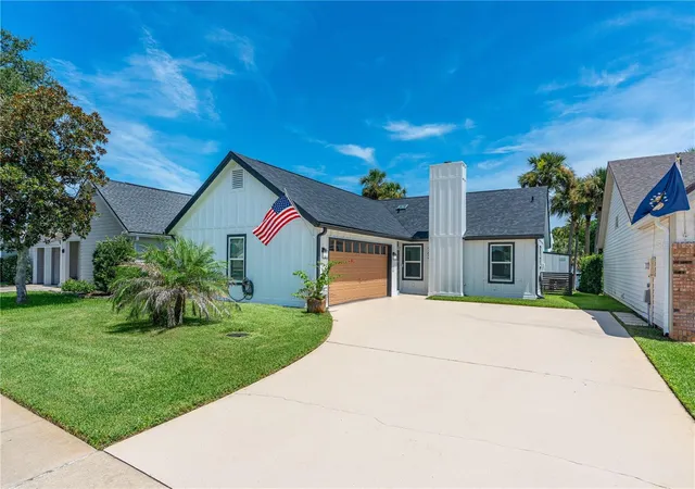 3rd image of 762 Pine Shores Cir, New Smyrna Beach, FL 32168 | MLS# NS1088945