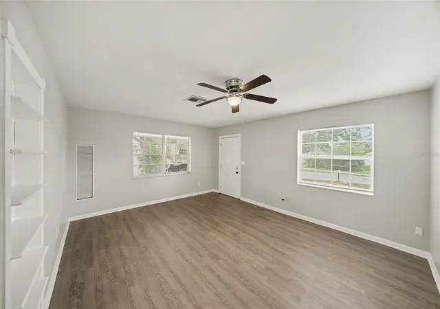 Photo 4 of Single family home for sale at 6925 Treehaven Dr, Spring Hill, FL 34606 | MLS# O6431727 | Listing updated on 2026-09-29