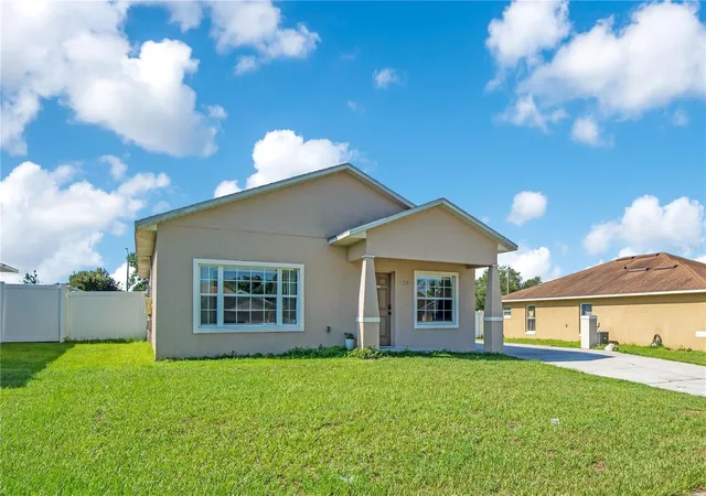 Photo 3 of Single family home for sale at 135 Parker Cvs Ct, Ocoee, FL 34761 | MLS# O6431731 | Listing updated on 2026-10-09