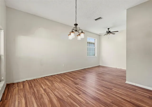 5th image of 507 Greg St, Valrico, FL 33594 | MLS# TB8536889
