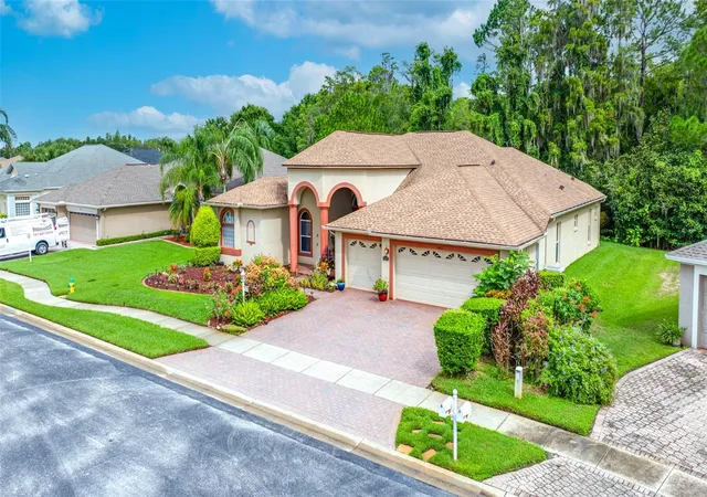 Photo 2 of Single family home for sale at 11421 Strathaven Ct, Trinity, FL 34655 | MLS# TB8536892 | Listing updated on 2026-09-19