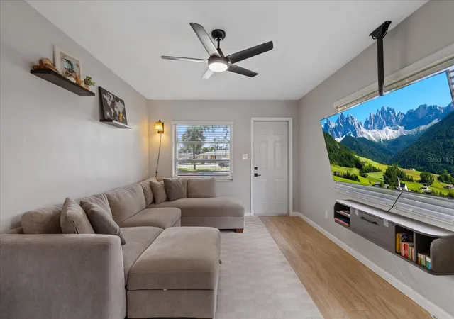 5th image of 1863 Pasadena Dr, Dunedin, FL 34698 | MLS# TB8536893