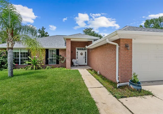 2nd image of 23 Powder Hill Ln, Palm Coast, FL 32164 | MLS# FC320535