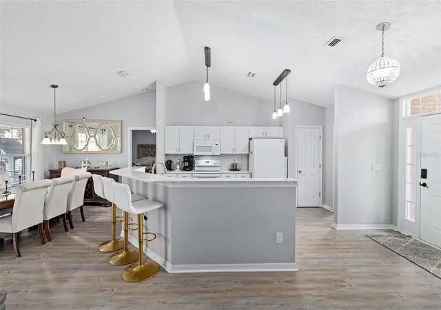 4th image of 23 Powder Hill Ln, Palm Coast, FL 32164 | MLS# FC320535