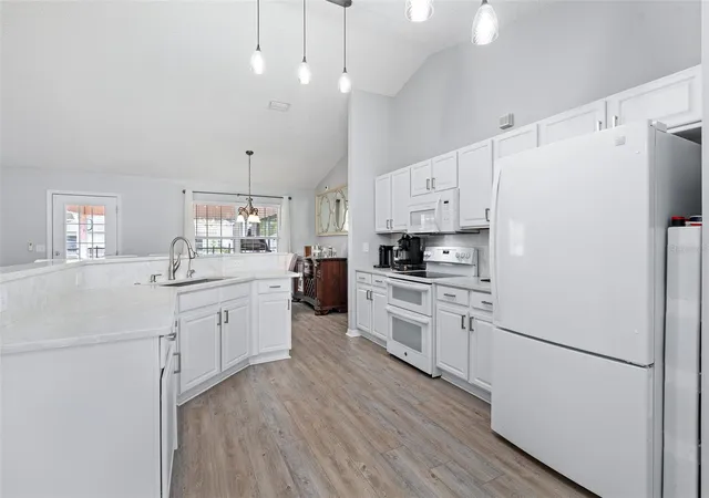 5th image of 23 Powder Hill Ln, Palm Coast, FL 32164 | MLS# FC320535