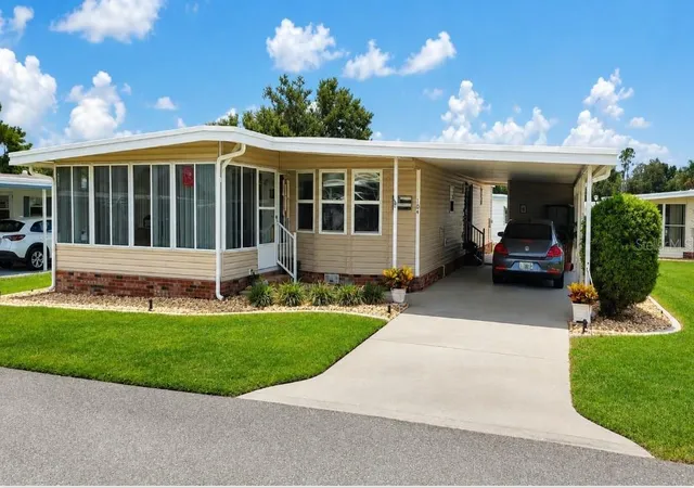 Photo 1 of Manufactured home for sale at 104 Caladium St, Leesburg, FL 34748 | MLS# G5116201 | Listing updated on 2026-08-10