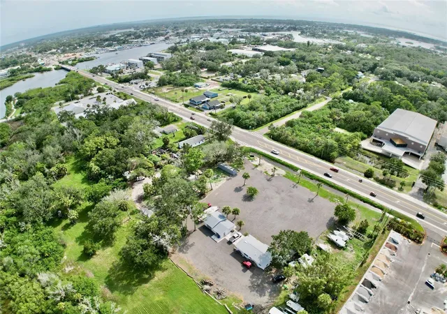 17th image of 1322 N Pinellas Ave, Tarpon Springs, FL 34689 | MLS# W7888383