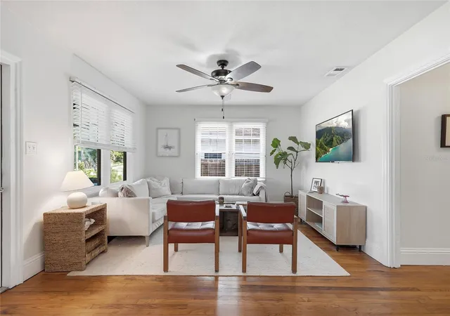 2nd image of 6031 Hobson St Ne, St Petersburg, FL 33703 | MLS# TB8536938