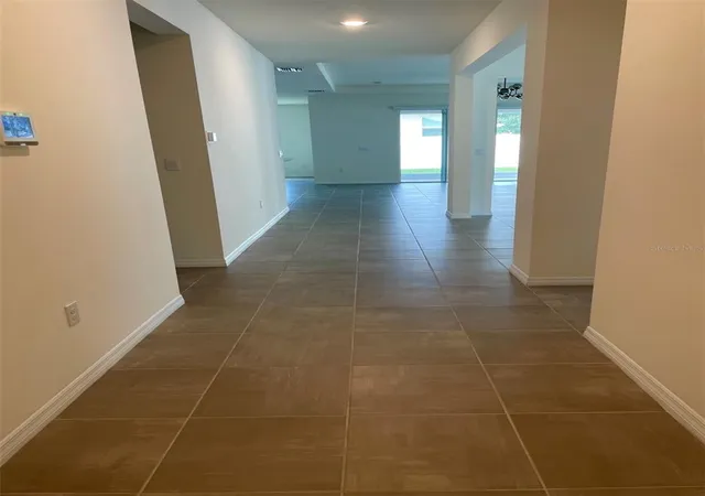 Photo 3 of Single family home for sale at 5811 Sw 80th Ln, Ocala, FL 34476 | MLS# O6431789 | Listing updated on 2026-09-22