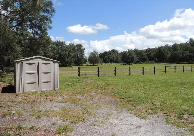 5th image of 7090 Se 181St Ct, Morriston, FL 32668 | MLS# OM729967