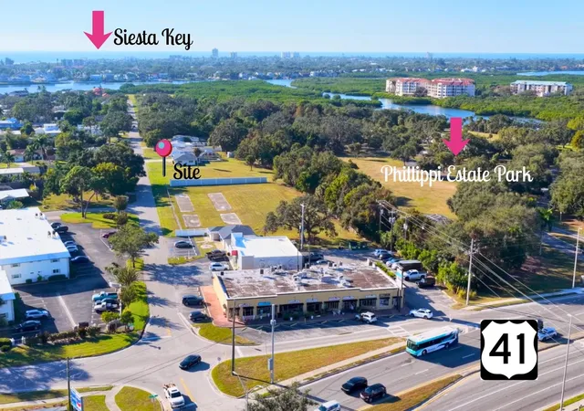 Photo 3 of Land for sale at Southwood St, Sarasota, FL 34231 | MLS# A4702388 | Listing updated on 2026-08-08