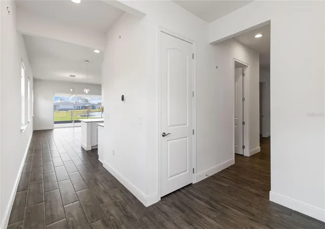 3rd image of 2709 Greenlands St, Saint Cloud, FL 34772 | MLS# S5155254