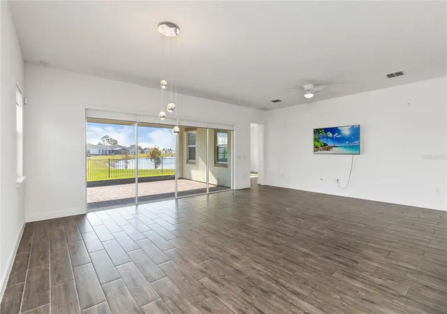 5th image of 2709 Greenlands St, Saint Cloud, FL 34772 | MLS# S5155254