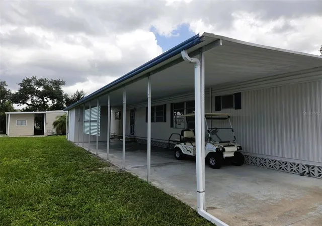 4th image of 3415 Spanish Oak Ter, Sarasota, FL 34237 | MLS# A4702390