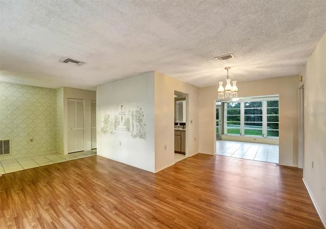 Photo 4 of Single family home for sale at 10550 Calico Loop, Port Richey, FL 34668 | MLS# W7888385 | Listing updated on 2026-08-27
