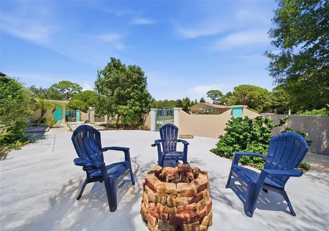 Photo 4 of Single family home for sale at 1403 Garden Ave, Tarpon Springs, FL 34689 | MLS# W7888387 | Listing updated on 2026-10-10