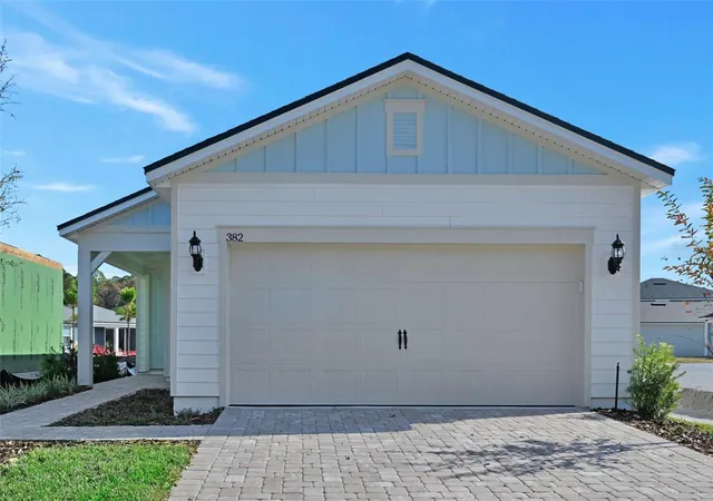 3rd image of 343 Fishtail Pl, Palm Coast, FL 32164 | MLS# G5116210