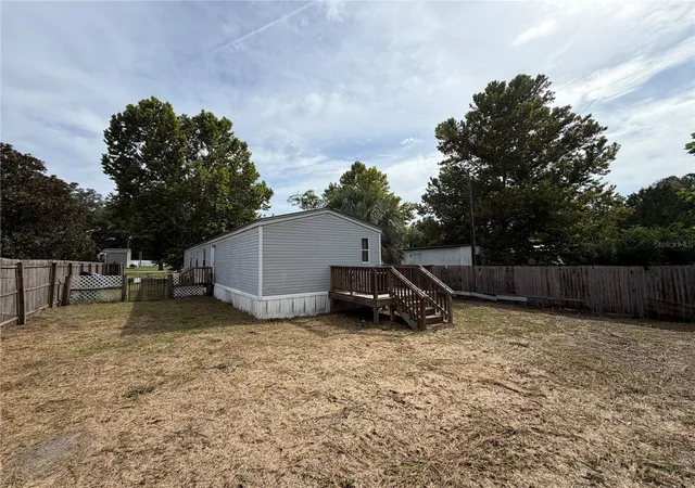 3rd image of 120 Ne 12 Ave, Chiefland, FL 32626 | MLS# TB8536952
