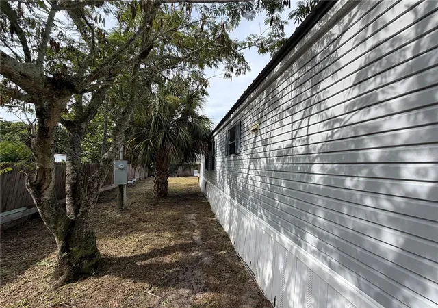 5th image of 120 Ne 12 Ave, Chiefland, FL 32626 | MLS# TB8536952