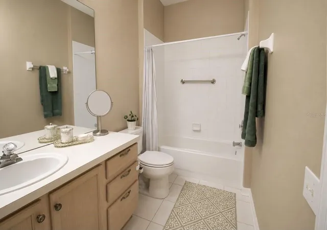Listing Photo 5 - Condo for sale in building located at 13560 Turtle Marsh Loop, Orlando, FL 32837 - Unit #338