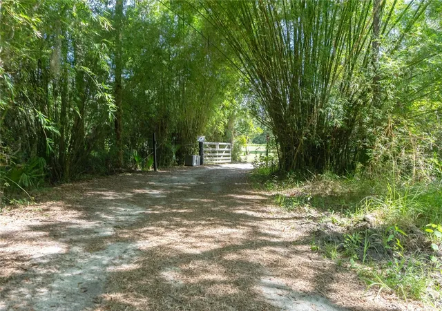 Photo 2 of Single family home for sale at 776 Maytown Rd, Oak Hill, FL 32759 | MLS# O6431831 | Listing updated on 2026-08-14