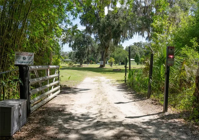 Photo 3 of Single family home for sale at 776 Maytown Rd, Oak Hill, FL 32759 | MLS# O6431831 | Listing updated on 2026-08-14