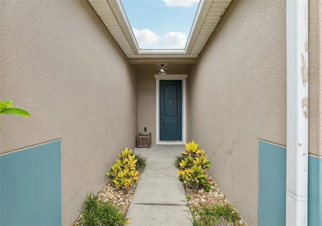 Photo 3 of Single family home for sale at 4362 Sun Ctr Rd, Mulberry, FL 33860 | MLS# L4964120 | Listing updated on 2026-10-03