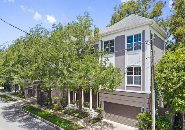 Photo 4 of Townhouse for sale at 3007 W Mason St #A, Tampa, FL 33629 | MLS# TB8536982 | Listing updated on 2026-10-02