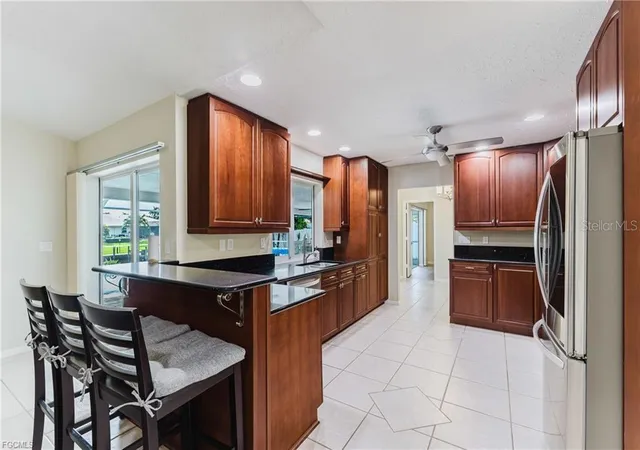 4th image of 3319 SE 17th Avenue, Cape Coral, FL 33904 | MLS# C7529357