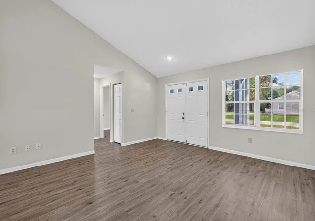 4th image of 22 Pinelynn Ln, Palm Coast, FL 32164 | MLS# FC320542