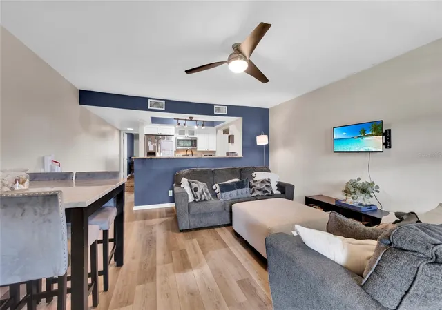 3rd image of 2400 Winding Crk Blvd #17-203, Clearwater, FL 33761 | MLS# TB8536998