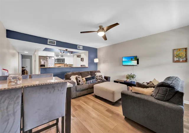 4th image of 2400 Winding Crk Blvd #17-203, Clearwater, FL 33761 | MLS# TB8536998