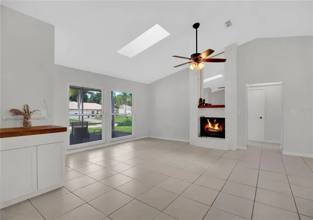 Photo 5 of Single family home for sale at 2519 Unity Tree Dr, Edgewater, FL 32141 | MLS# O6431858 | Listing updated on 2026-09-03