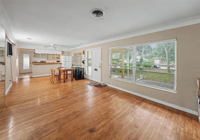 Photo 3 of Single family home for sale at 6415 2nd Avenue N, Saint Petersburg, FL 33710 | MLS# TB8537007 | Listing updated on 2026-08-14