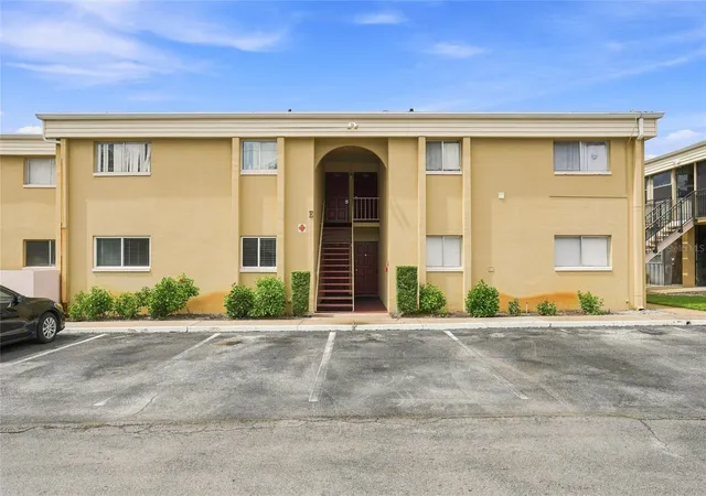 2nd image of 1000 Lake Of The Woods Blvd #105E, Fern Park, FL 32730 | MLS# TB8537010