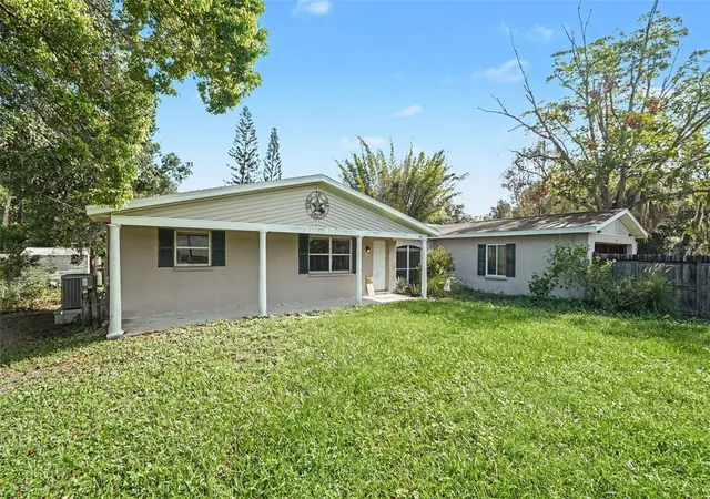 36th image of 805 W College Ave, Ruskin, FL 33570 | MLS# TB8537012