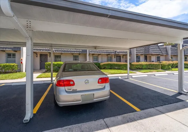 43rd image of 1005 Cordova Grn, Seminole, FL 33777 | MLS# TB8537014