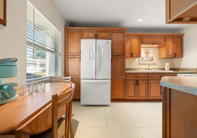 Photo 4 of House for sale at 1005 Cordova Green, Seminole, FL 33777 | MLS# TB8537014 | Listing updated on 2026-08-31