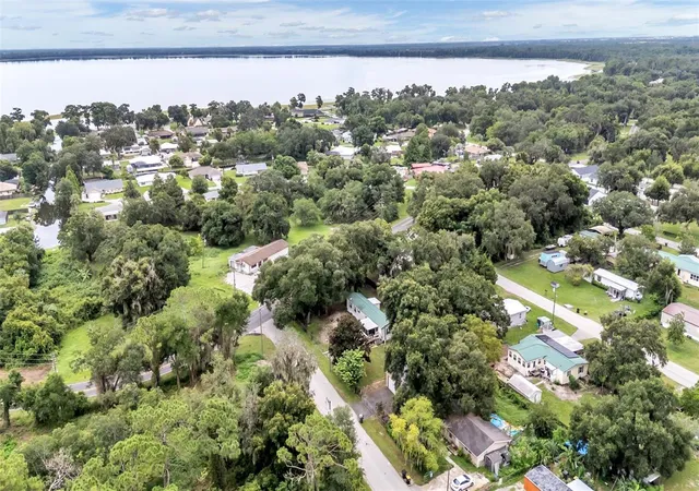 32nd image of 2690 Shiner Dr, Lake Wales, FL 33898 | MLS# L4964125