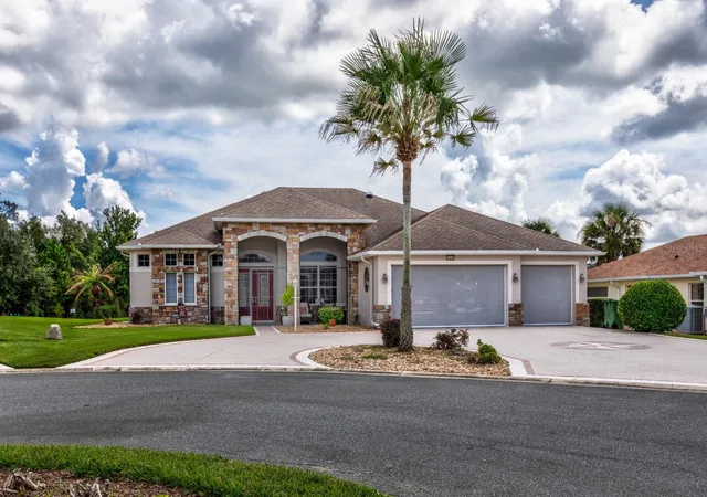 2nd image of 27028 Old English Ct, Leesburg, FL 34748 | MLS# G5116218